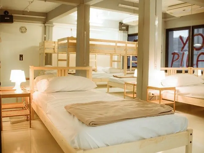 Oyo 783 Brunch Marker Cafe & Hotel 2*